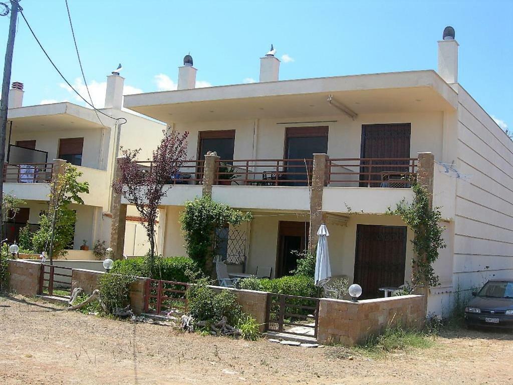 House In Front Of The Sea ξενώνας Néa Fókaia Εξωτερικό φωτογραφία